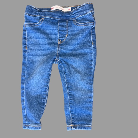 Levi Toddler Girls Bundle | 4 Pieces | Tie Dye & Denim | 12 Months | Like New - Picture 6 of 7